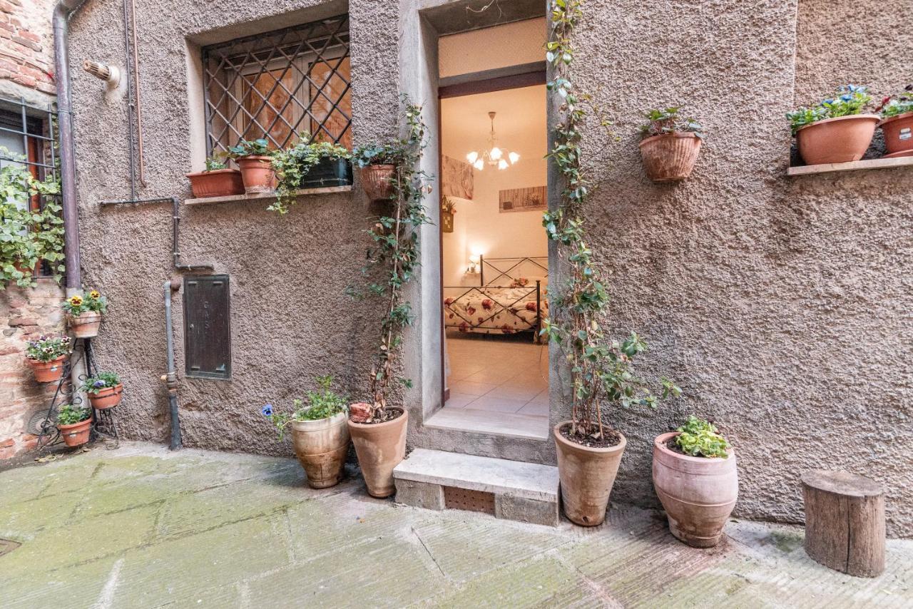 Vicolo Delle Scuole Pie Apartment Citta della Pieve Exterior photo
